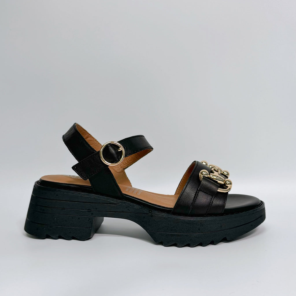 Leighton Sandal in Black
